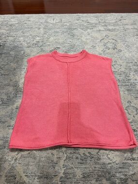 Sleeveless Knit Top in Coral Pink